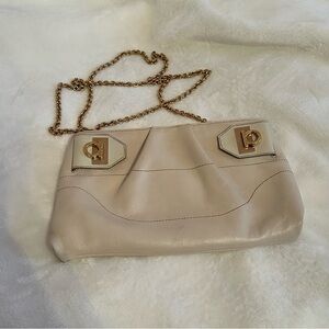 SALVATORE FERRAGAMO Gancini Logo Crossbody Bag